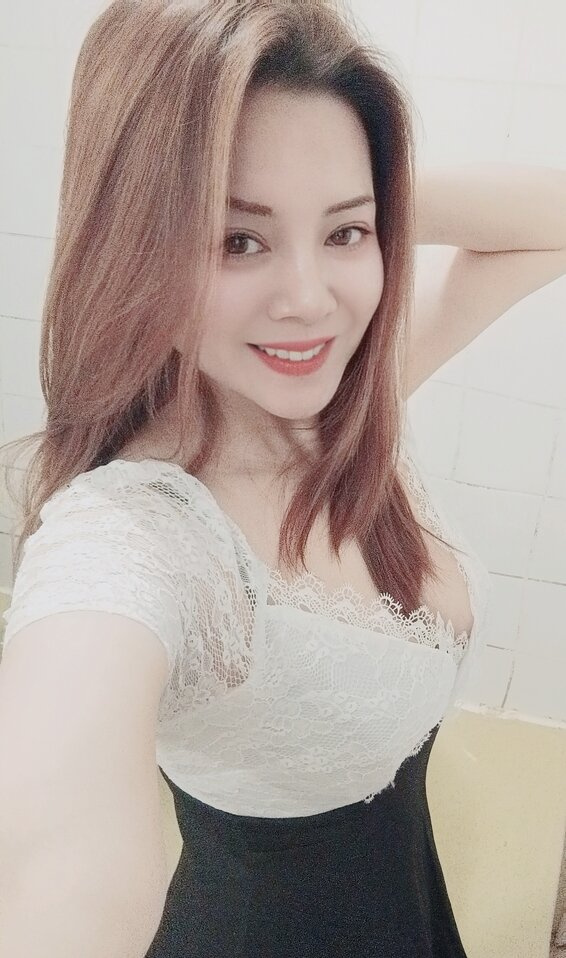 Bella_
